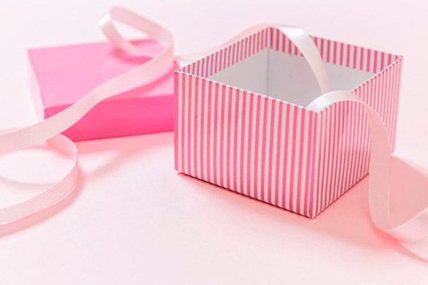 Cajas personalizadas de cartón para regalos